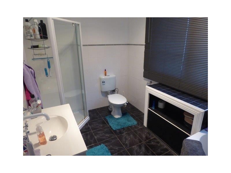 38 Gardiner Street, Warracknabeal VIC 3393