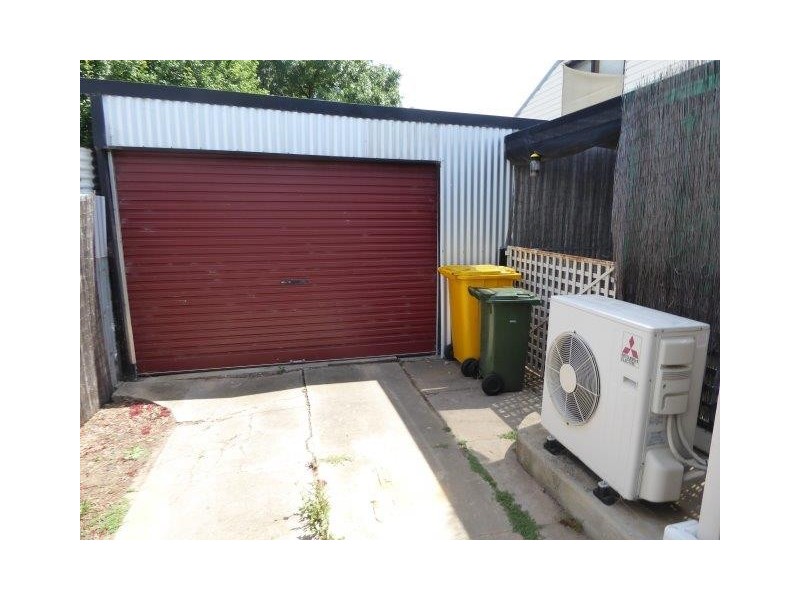 38 Gardiner Street, Warracknabeal VIC 3393