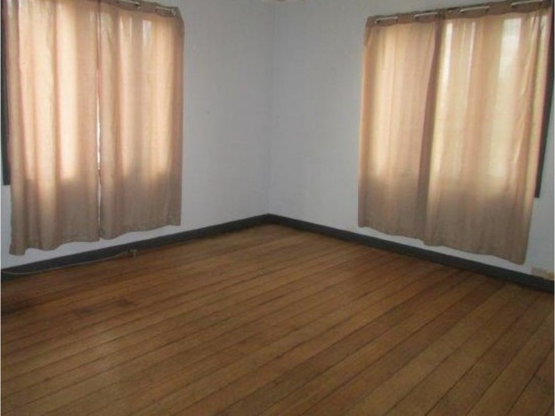 8 O’Brien Street, Warracknabeal VIC 3393