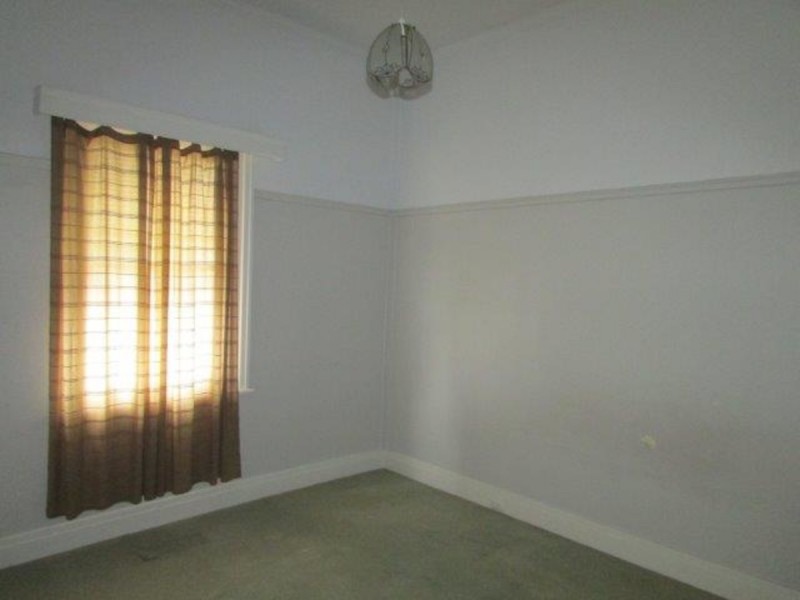 8 O’Brien Street, Warracknabeal VIC 3393