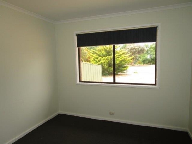 11 Ray Court, Donald VIC 3480