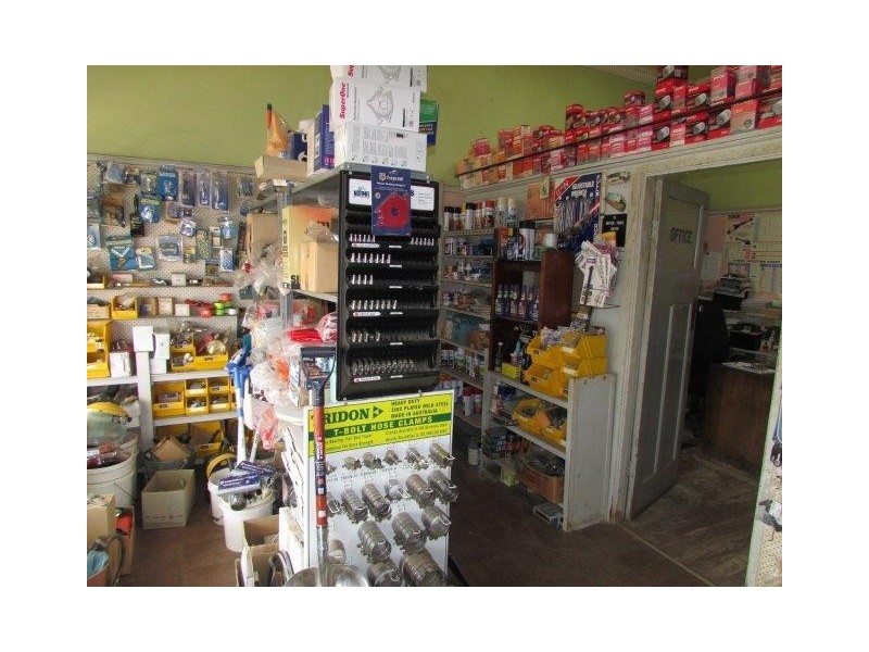 37 Swann Street, Brim VIC 3391