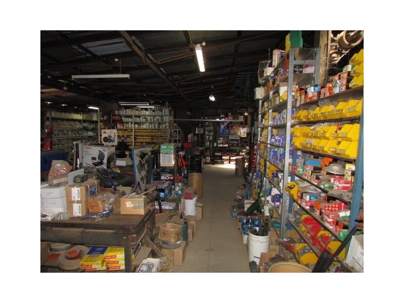 37 Swann Street, Brim VIC 3391