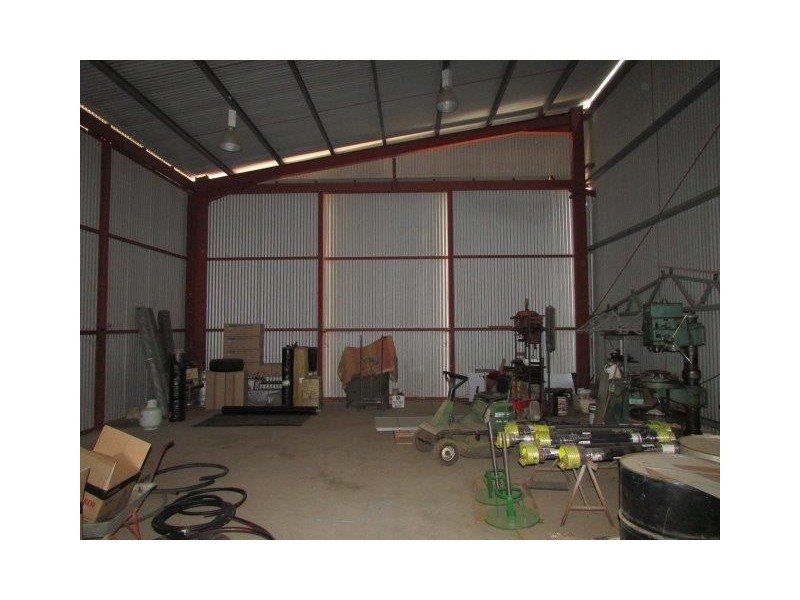 37 Swann Street, Brim VIC 3391