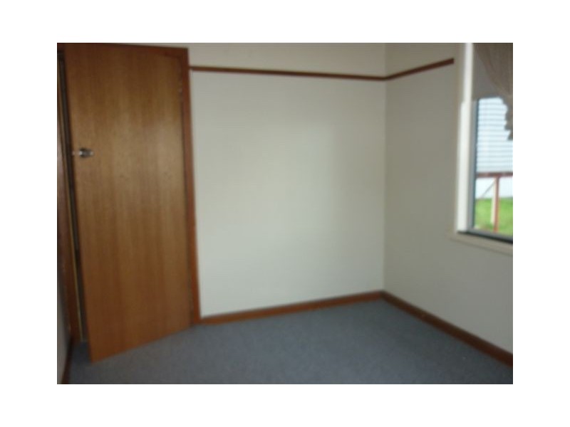 15 Clifford Street, Warracknabeal VIC 3393