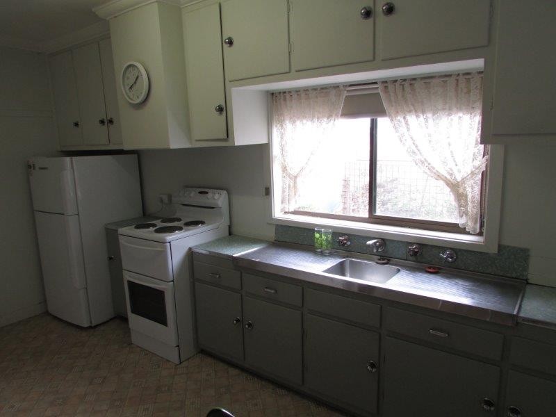 27 Cust Street, Rainbow VIC 3424