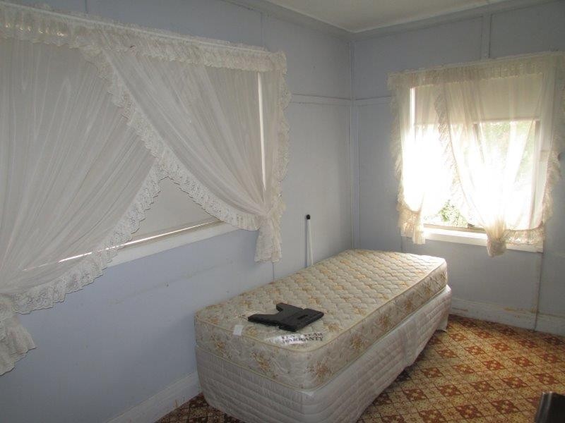 27 Cust Street, Rainbow VIC 3424