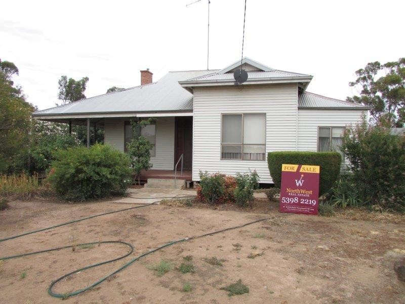 27 Cust Street, Rainbow VIC 3424