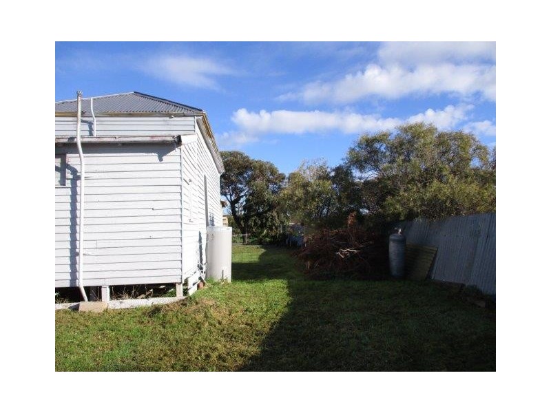 30 Tavener Street, Birchip VIC 3483