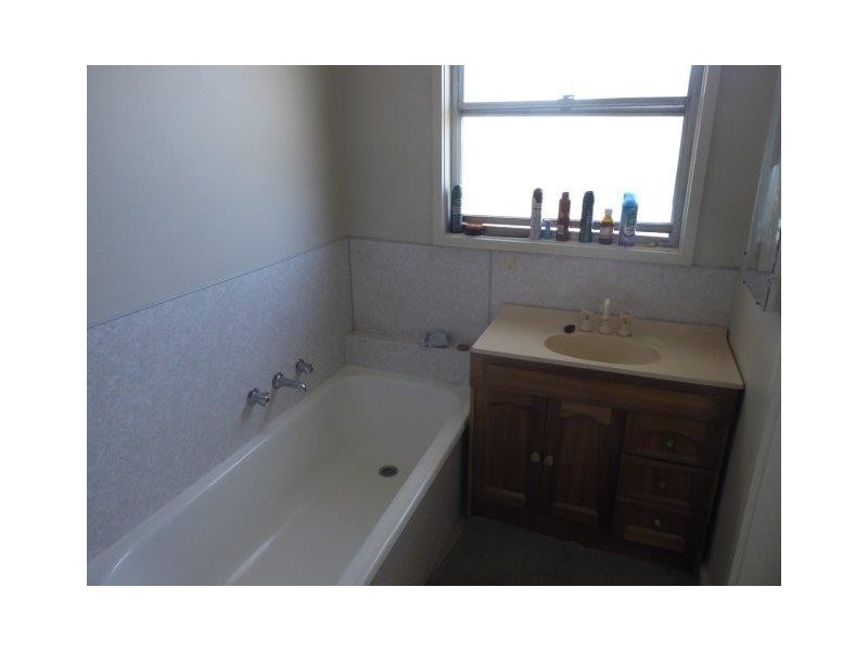 5 Sproats Lane, Donald VIC 3480