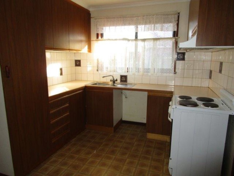 2/8 Mill Street, St Arnaud VIC 3478