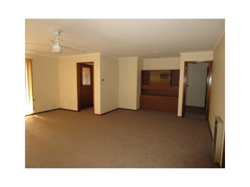 2/8 Mill Street, St Arnaud VIC 3478