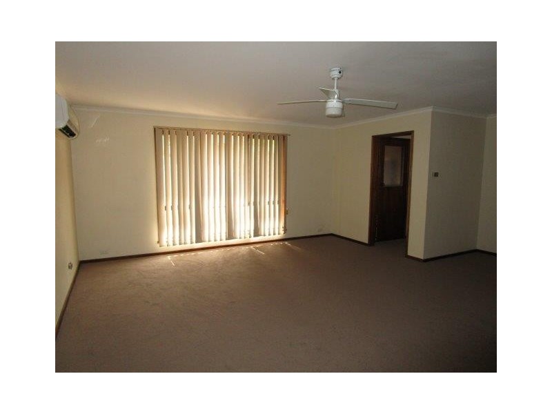 2/8 Mill Street, St Arnaud VIC 3478