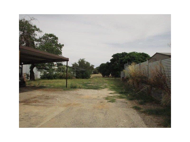 2/8 Mill Street, St Arnaud VIC 3478