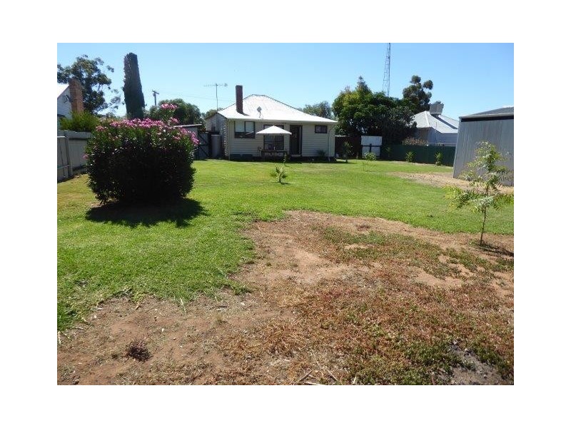 18 Hope Road, Hopetoun VIC 3396