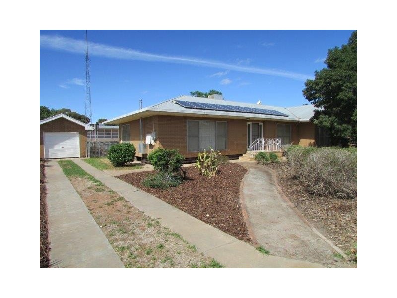 18 Gladstone Street, Beulah VIC 3395