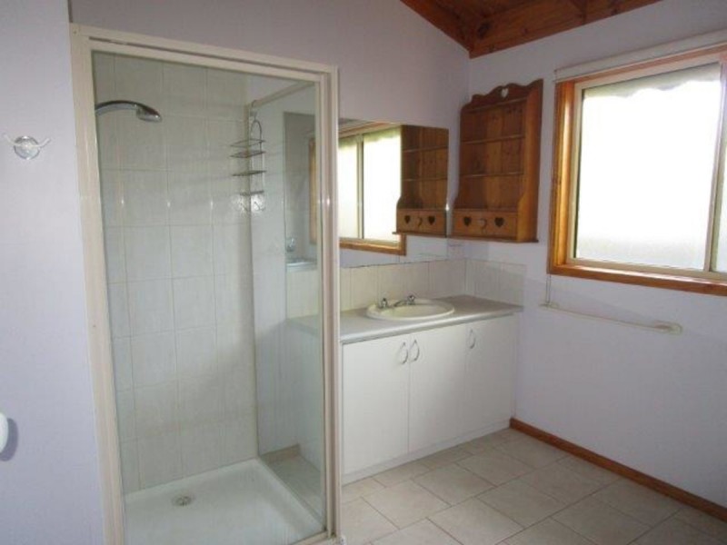 62A Woods Street, Donald VIC 3480