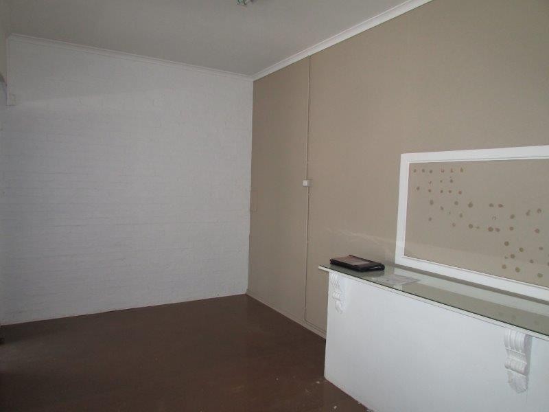 3 McCulloch Street, Donald VIC 3480
