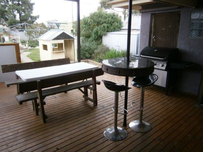 22 Campbell Street, Donald VIC 3480