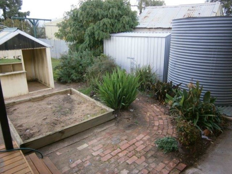 22 Campbell Street, Donald VIC 3480