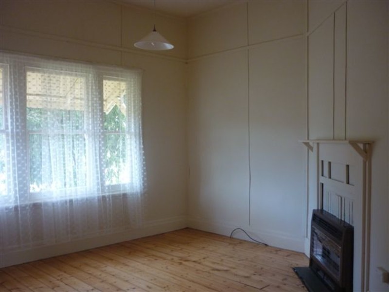 113 Anderson Street, Warracknabeal VIC 3393