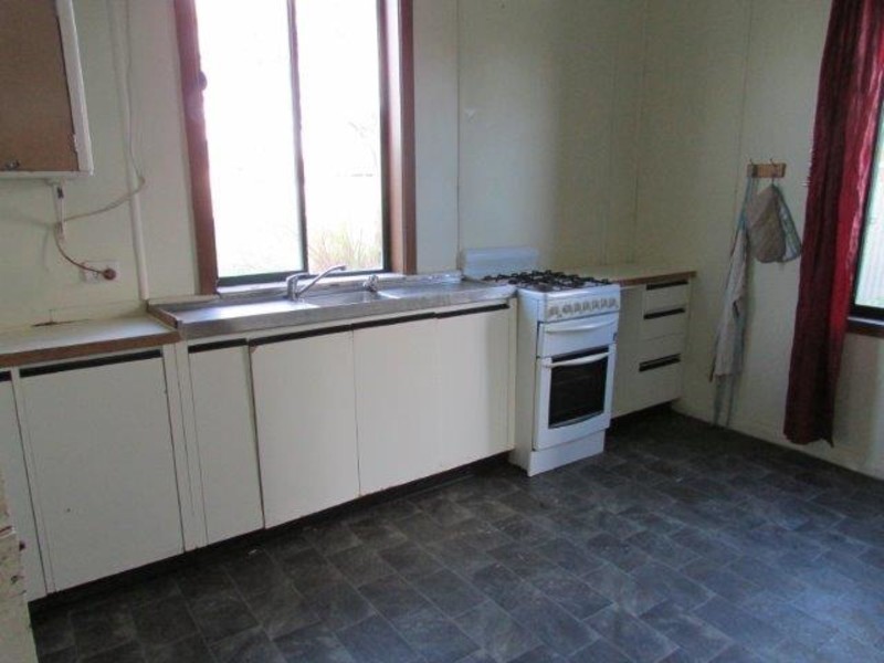 17 Devereux Street, Warracknabeal VIC 3393