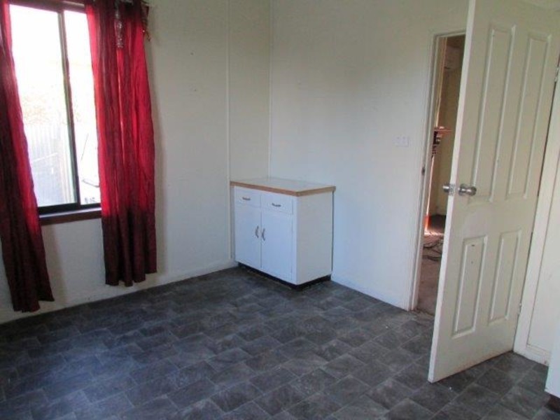 17 Devereux Street, Warracknabeal VIC 3393