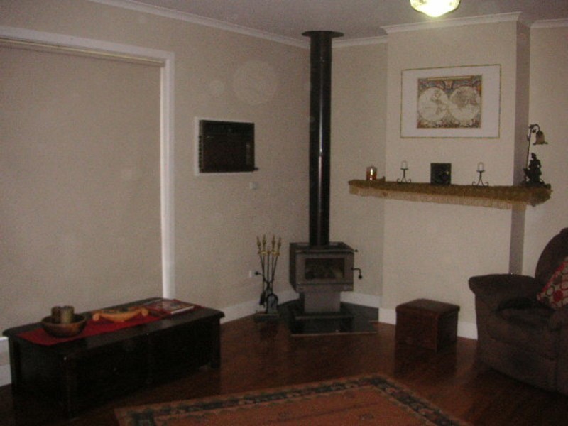 3 Thomas Street, Warracknabeal VIC 3393