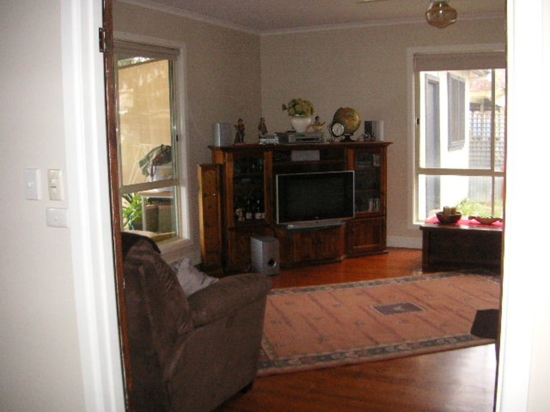 3 Thomas Street, Warracknabeal VIC 3393