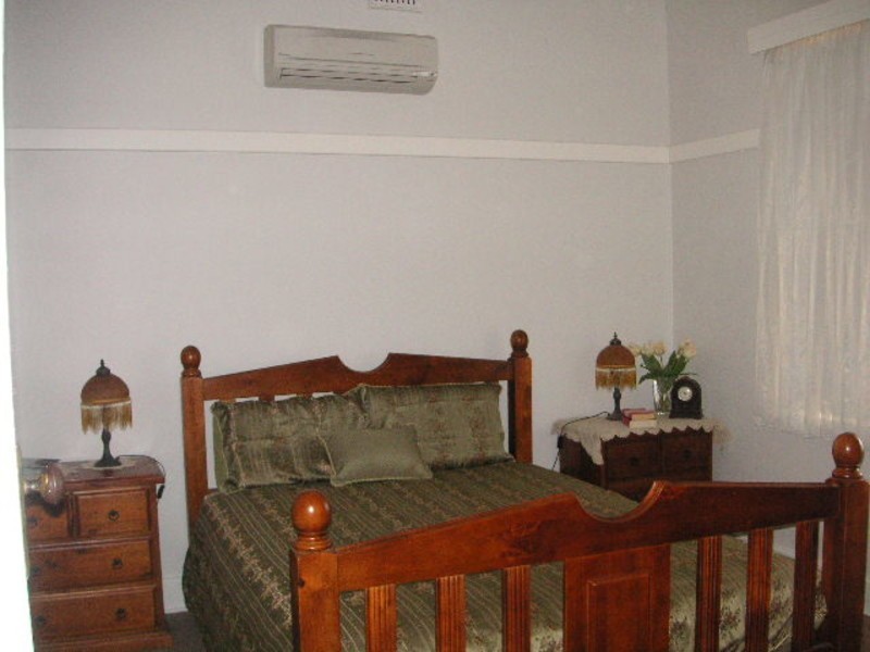 3 Thomas Street, Warracknabeal VIC 3393