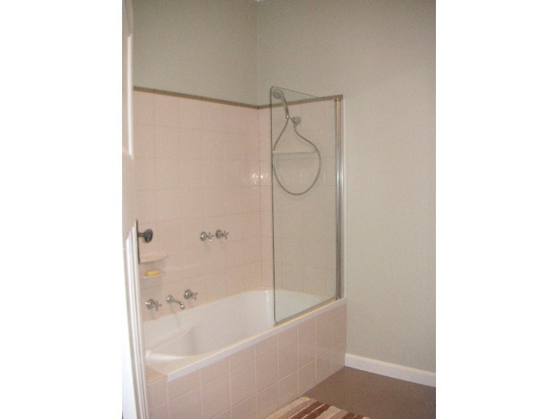 3 Thomas Street, Warracknabeal VIC 3393