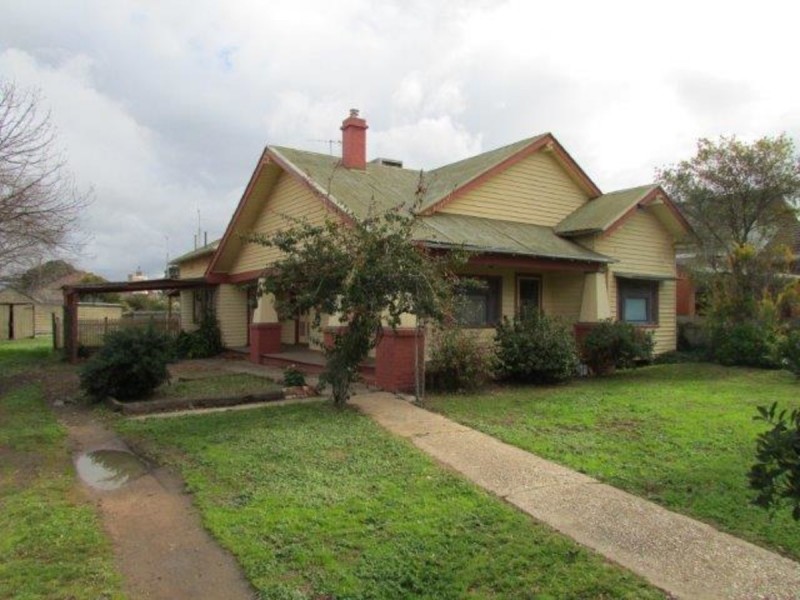40 Meyer Street, Donald VIC 3480