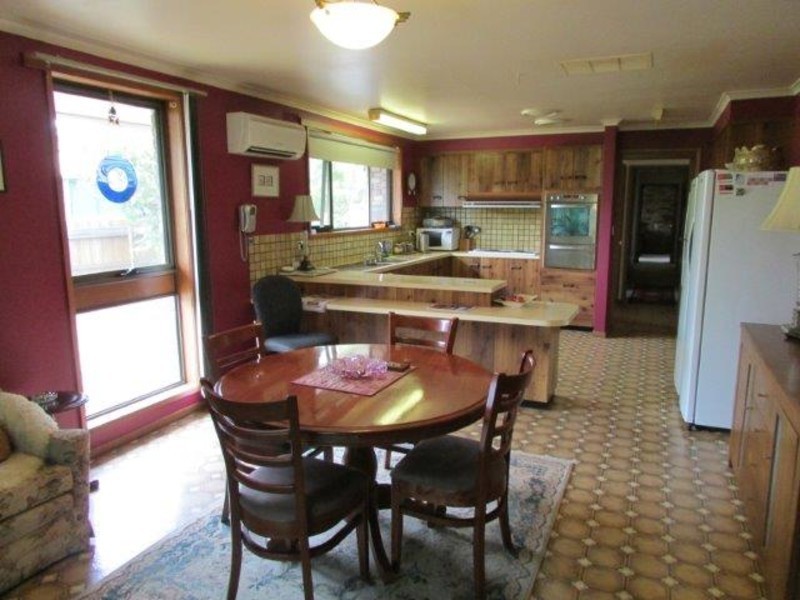 2 John Street, Jeparit VIC 3423