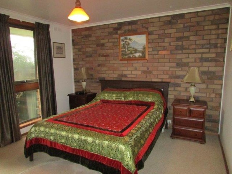 2 John Street, Jeparit VIC 3423