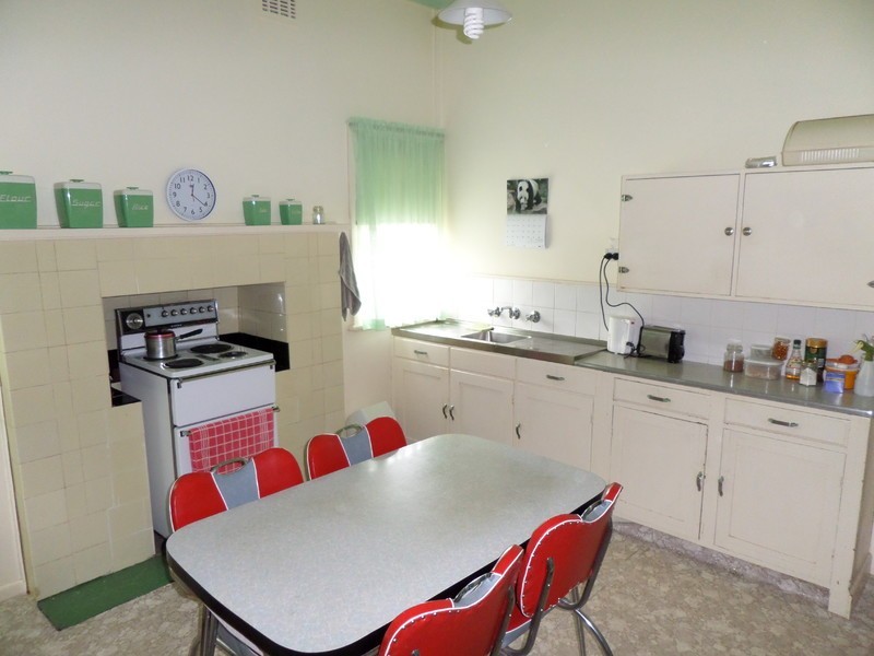 2 Riverside Street, Jeparit VIC 3423