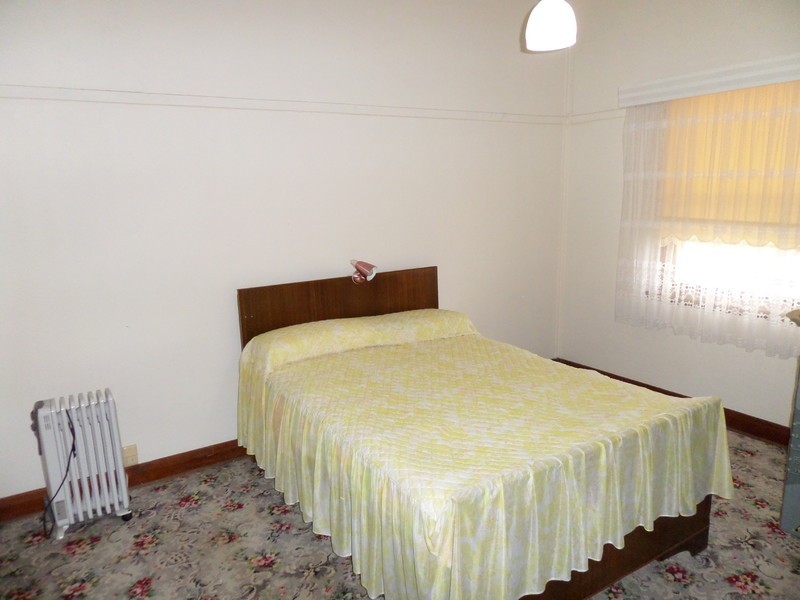 2 Riverside Street, Jeparit VIC 3423