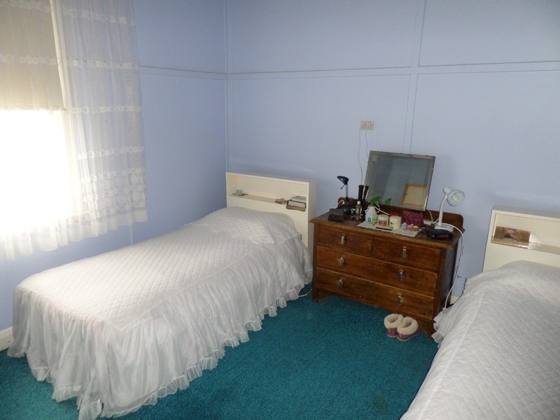 2 Riverside Street, Jeparit VIC 3423