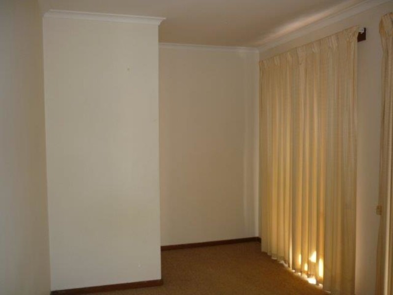 2/18 Albert Street, Rainbow VIC 3424