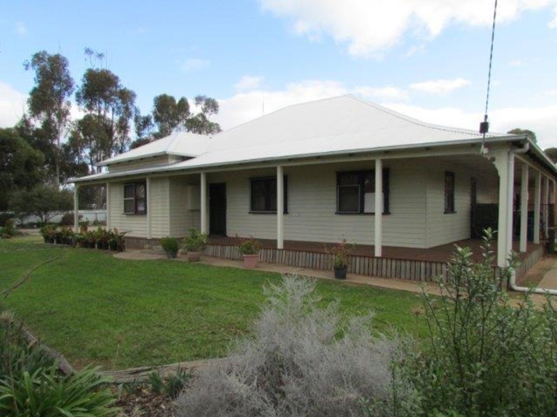 92 Henty Highway, Beulah VIC 3395