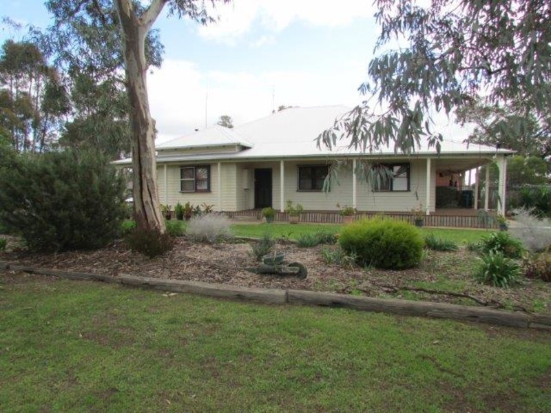 92 Henty Highway, Beulah VIC 3395