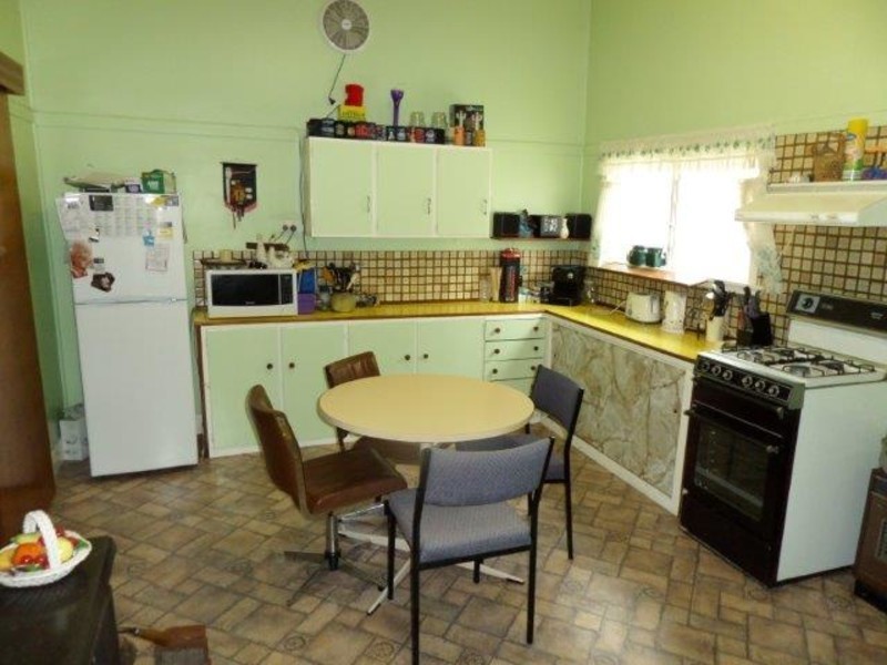 30 Beggs Street, Warracknabeal VIC 3393