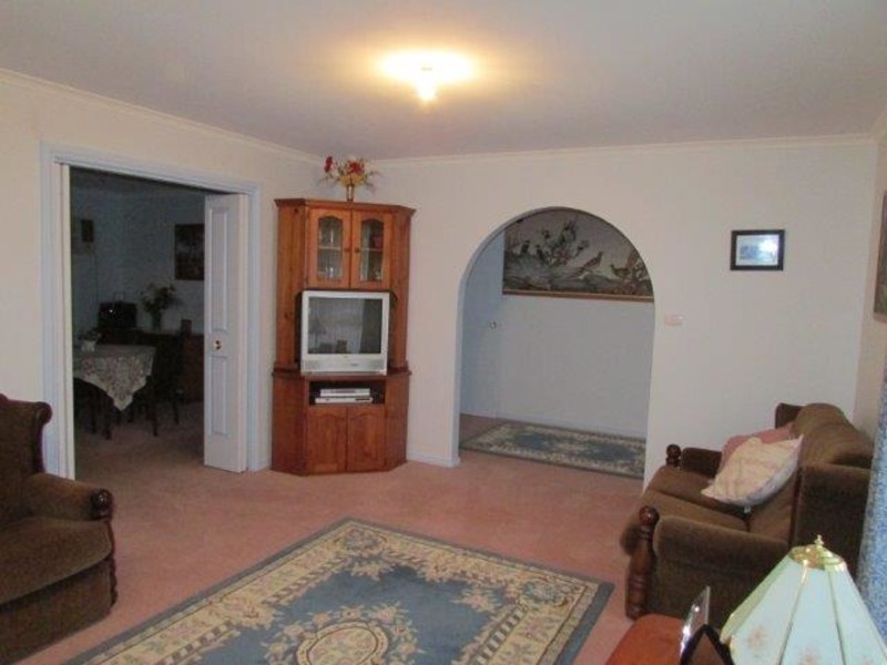 3 Burma Avenue, Warracknabeal VIC 3393