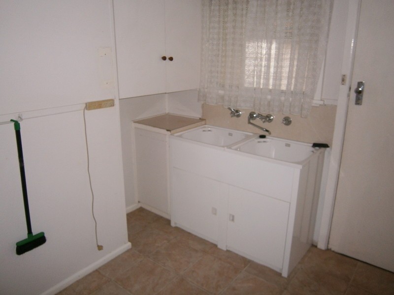 5 Kelsall Street, Warracknabeal VIC 3393