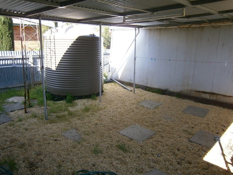 5 Kelsall Street, Warracknabeal VIC 3393