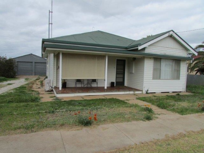 16 High Street, Watchem VIC 3482