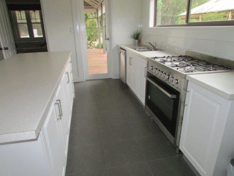 6 Craig Avenue, Warracknabeal VIC 3393