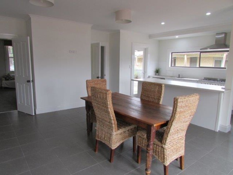 6 Craig Avenue, Warracknabeal VIC 3393