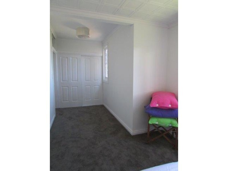 6 Craig Avenue, Warracknabeal VIC 3393