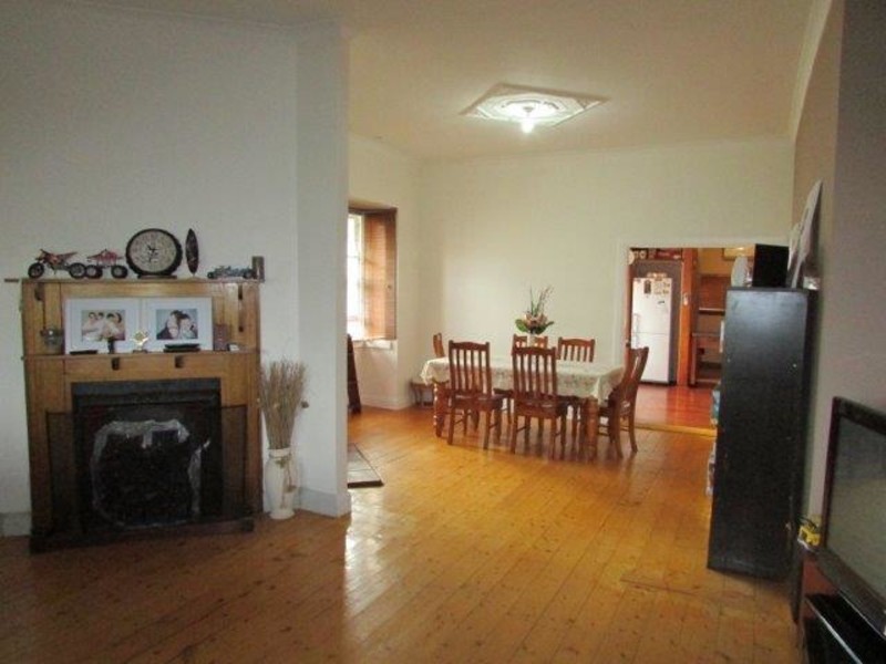 19 Devereux Street, Warracknabeal VIC 3393