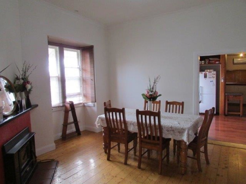 19 Devereux Street, Warracknabeal VIC 3393